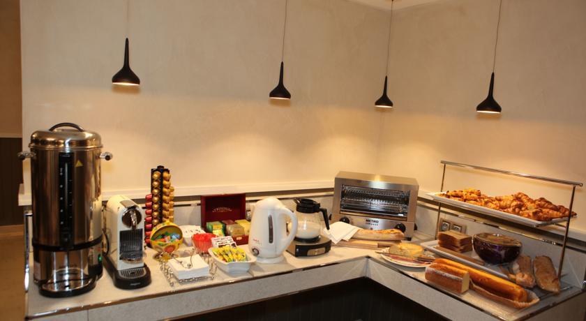 Hotel Les Trois Roses, Grenoble The Originals Boutique