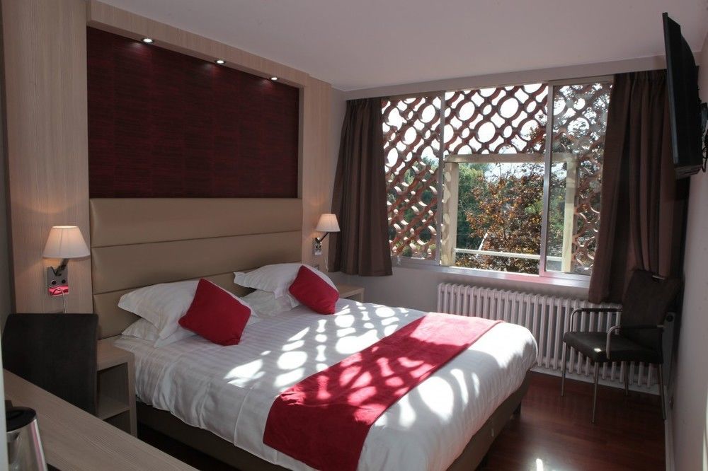 Hotel Les Trois Roses, Grenoble The Originals Boutique Meylan